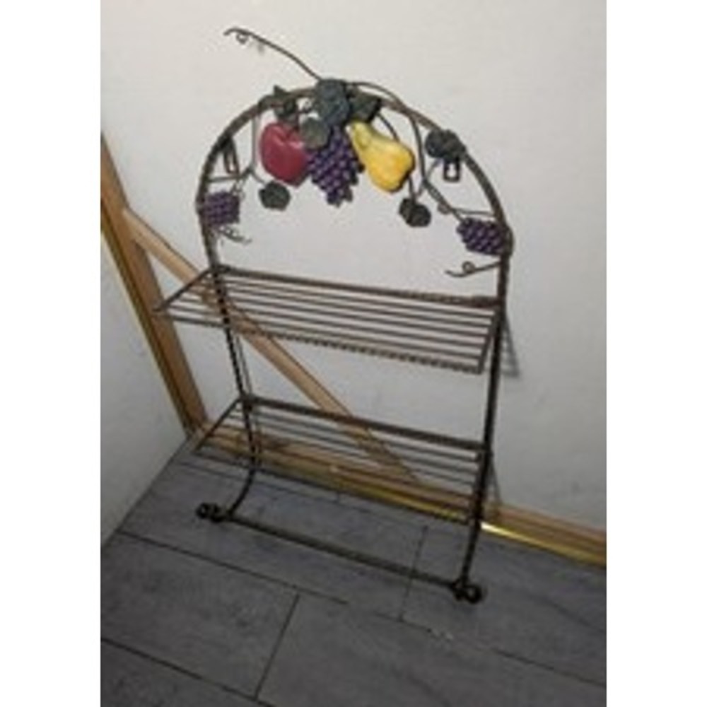 Vintage Wrought Iron 2 Tier Wall Rack Fruit Accents Towel Bar Tuscan Farmhouse